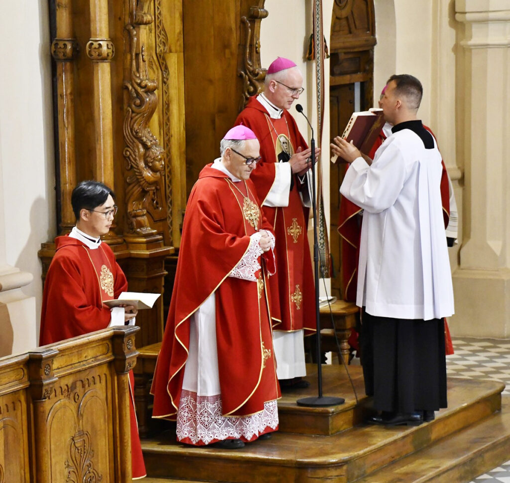 Nuncijaus pamokslas pal. Teofiliaus šventėje Kaišiadoryse – Pal ...